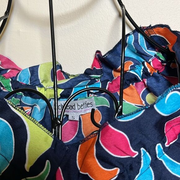 💚Buckhead Bettie’s Women’s Silk-Like Navy Sleeveless Geometric Blouse Size Small - Picture 5 of 9